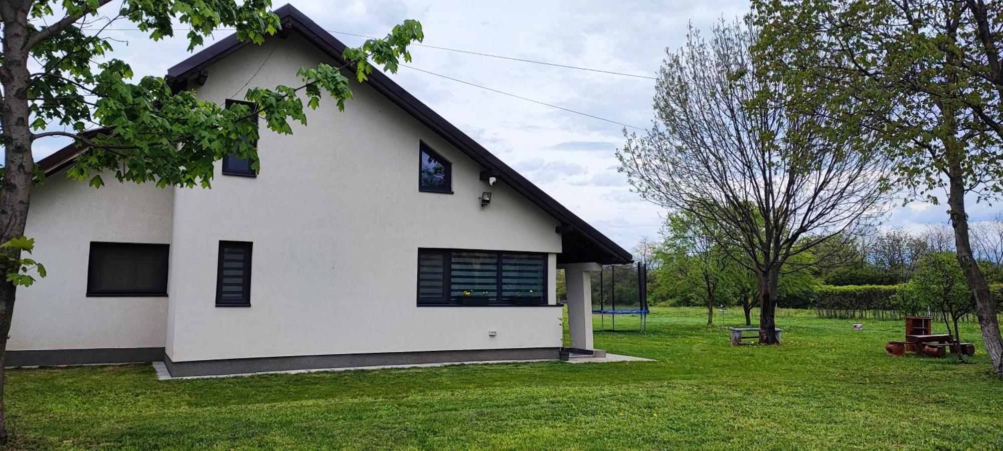 La Coti Villa Tărlungeni Екстериор снимка