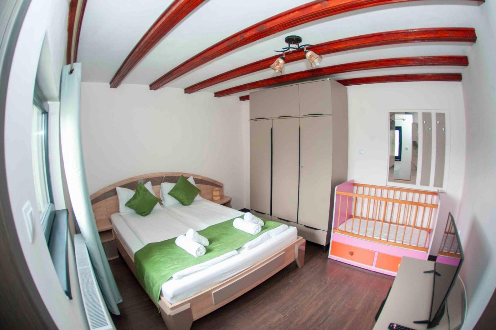 La Coti Villa Tărlungeni Екстериор снимка