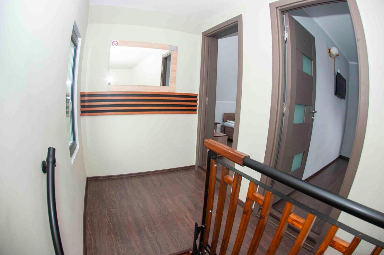 La Coti Villa Tărlungeni Екстериор снимка